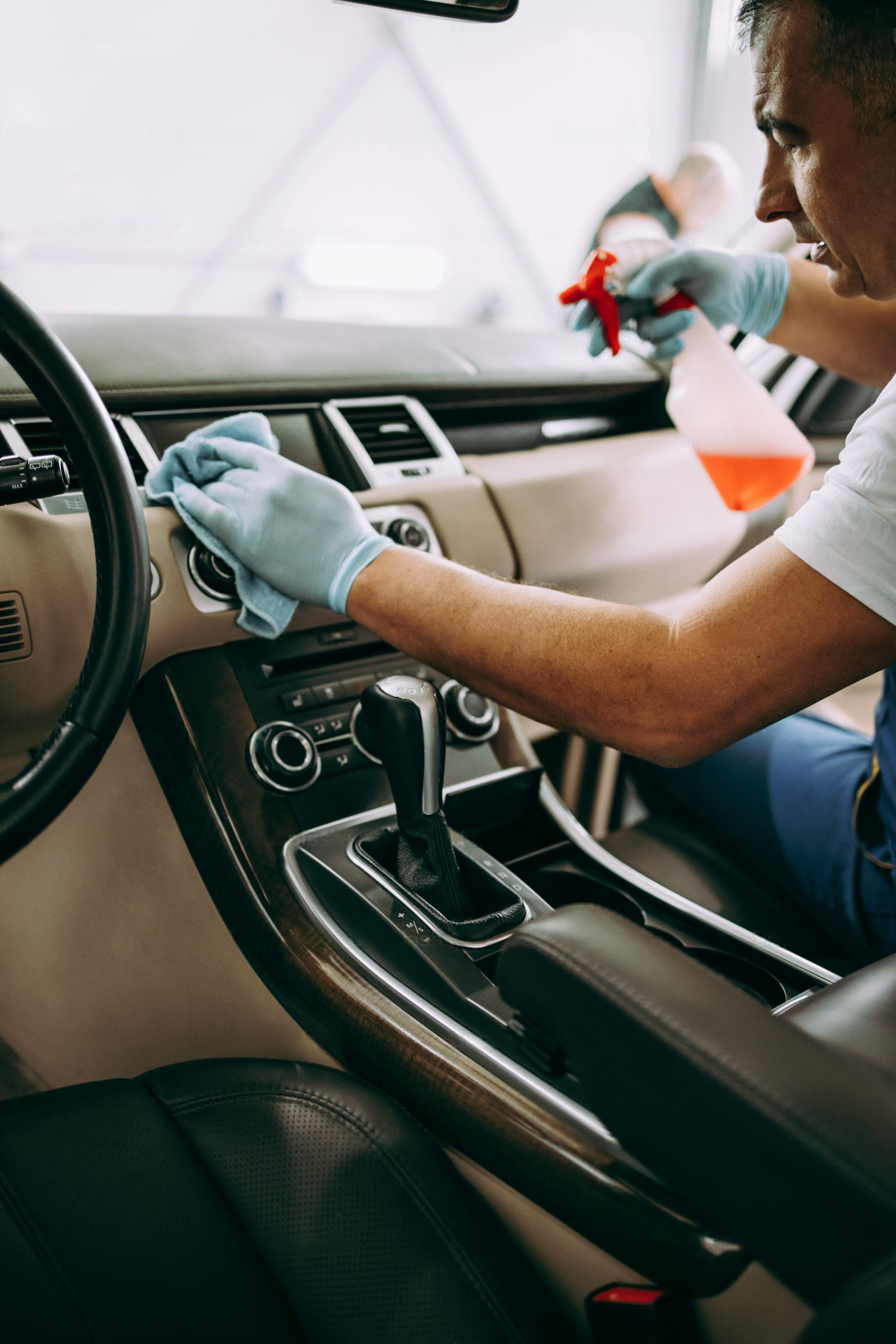 INTERIOR DETAILING